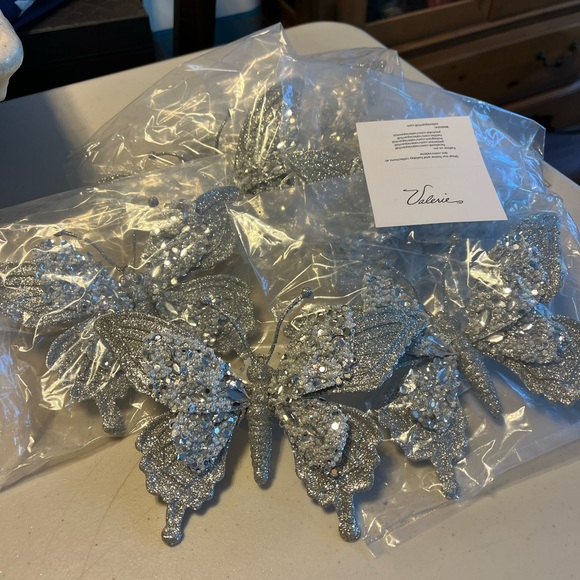 6 Silver Glitter Butterfly ornament clip ons. Qvc. Valerie part. Brand new - Picture 2 of 5
